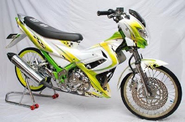 Full Airbrush sebagai Konsep Modifikasi Satria FU 150cc