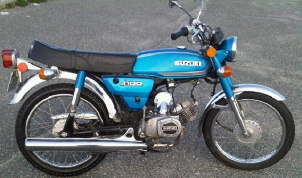 Suzuki a100 econos Sebagai sepeda  motor  klasik  Terbaik 