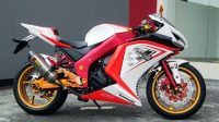 Konsep Terbaru untuk Wajah Ninja 250 Jadi Lebih Sporty