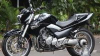 Sosok Suzuki Inazuma Hadir sebagai Motor Petarung Jalanan